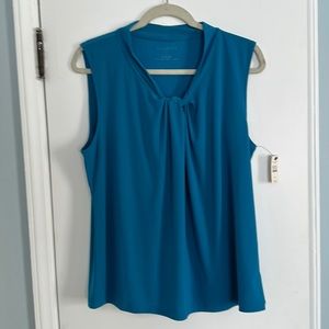 NWT Talbot’s sleeveless drape neck blouse. Size XL.